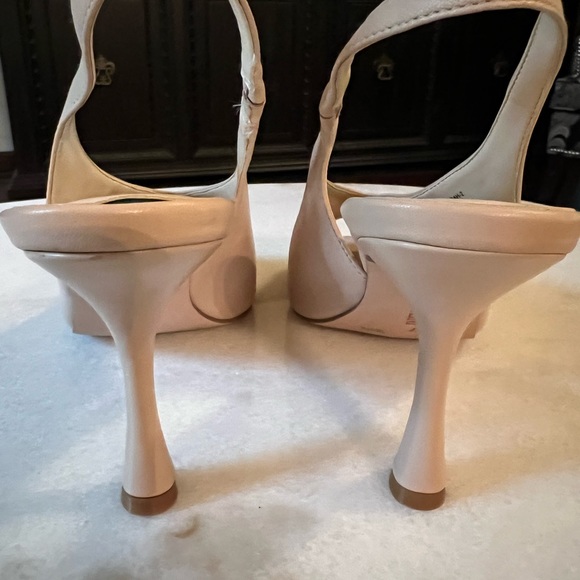 Brand New Enzo Angiolini Cream Heel Peeptoe Pumps Size 7 Sandals - Picture 8 of 11